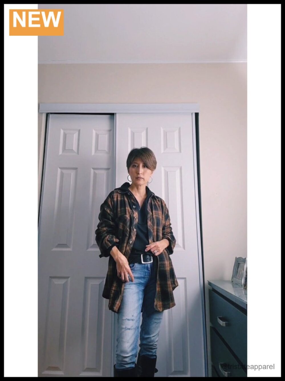 Women's Buffalo Plaid Flannel Button Down Long Sleeve Shirt - Picture 6 of 6